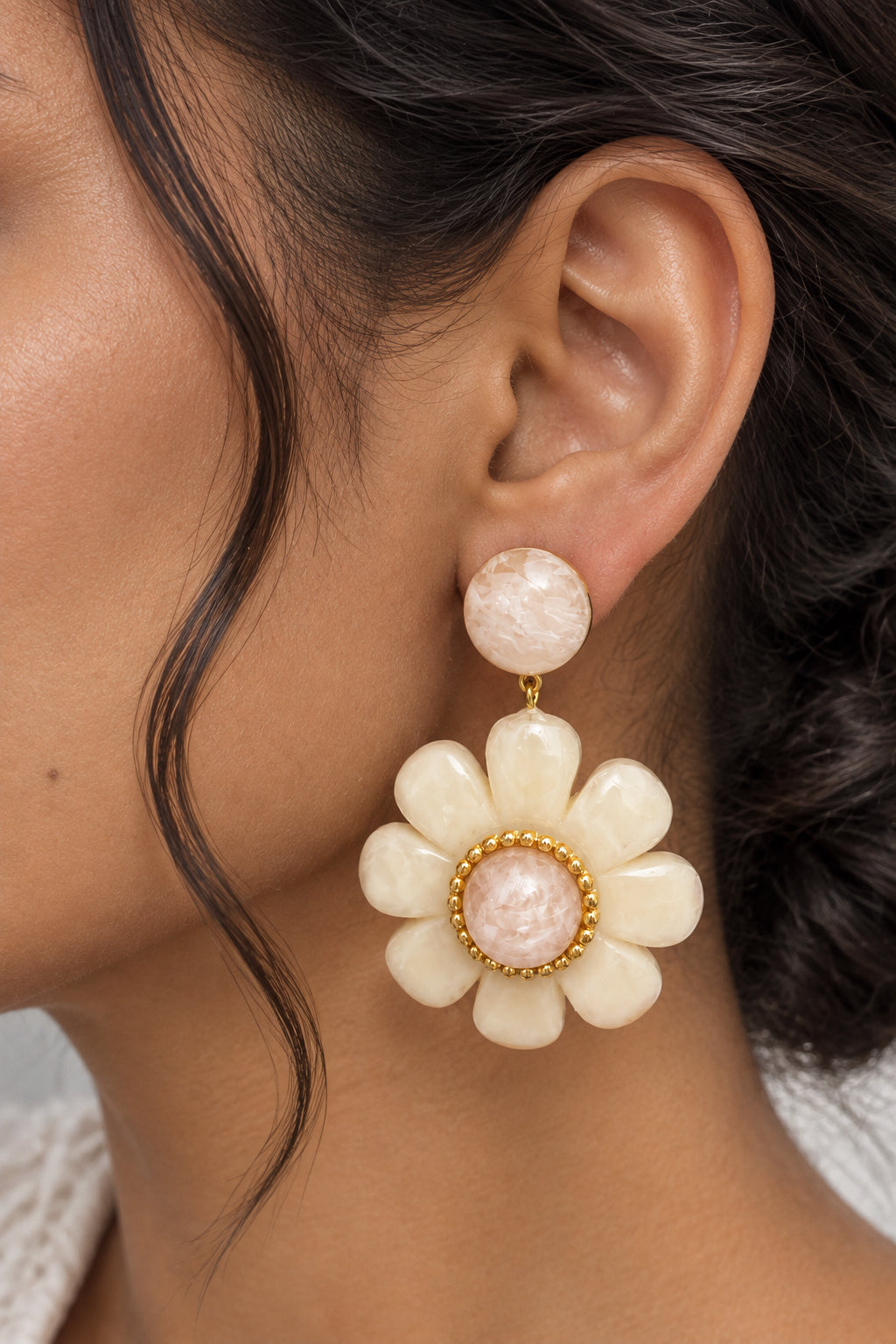 Floral resin earrings