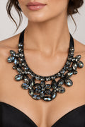 Ribbon necklace